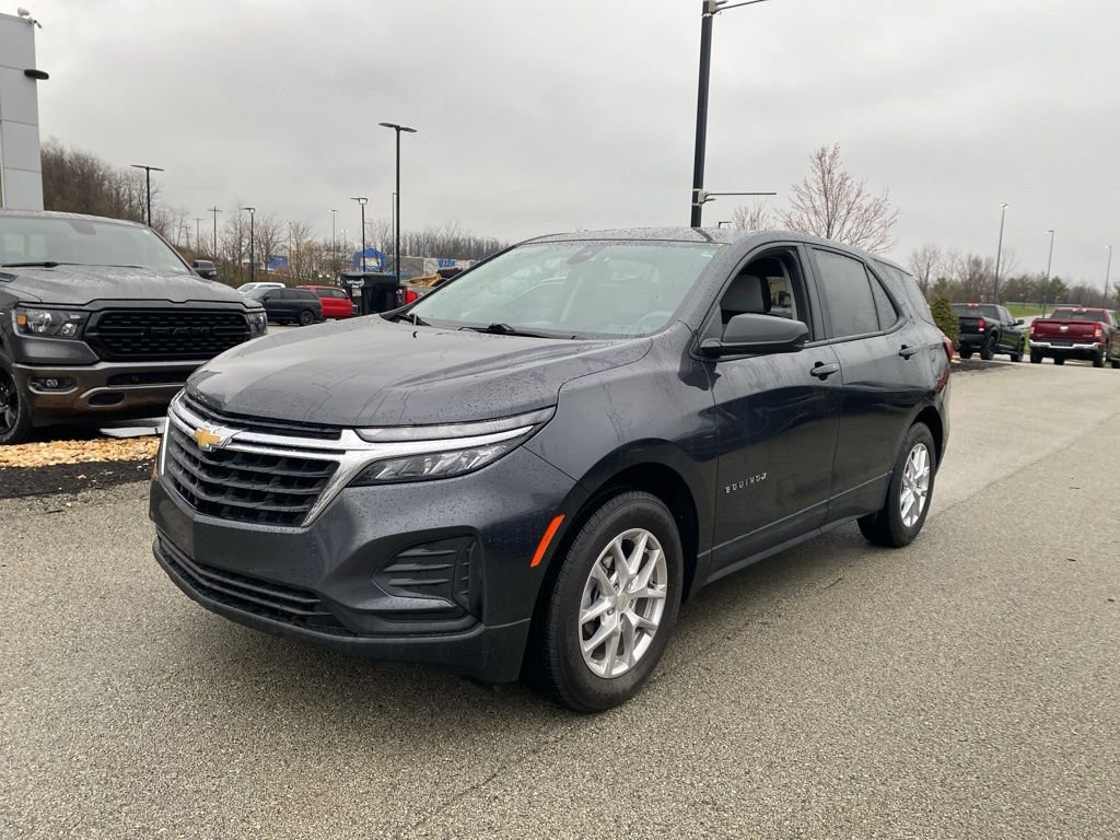Used 2022 Chevrolet Equinox LS image 5