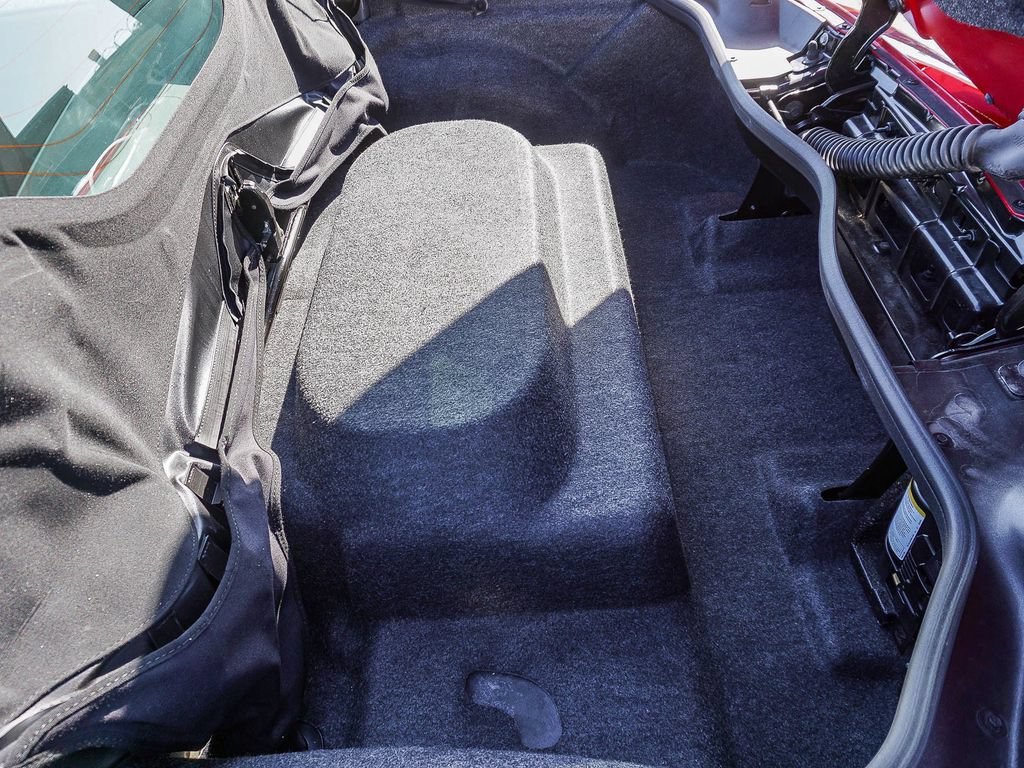 Used 2008 Saturn Sky RWD image 24
