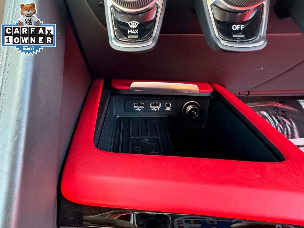 Used 2022 Audi R8 V10 w/ Carbon Exterior Package image 37