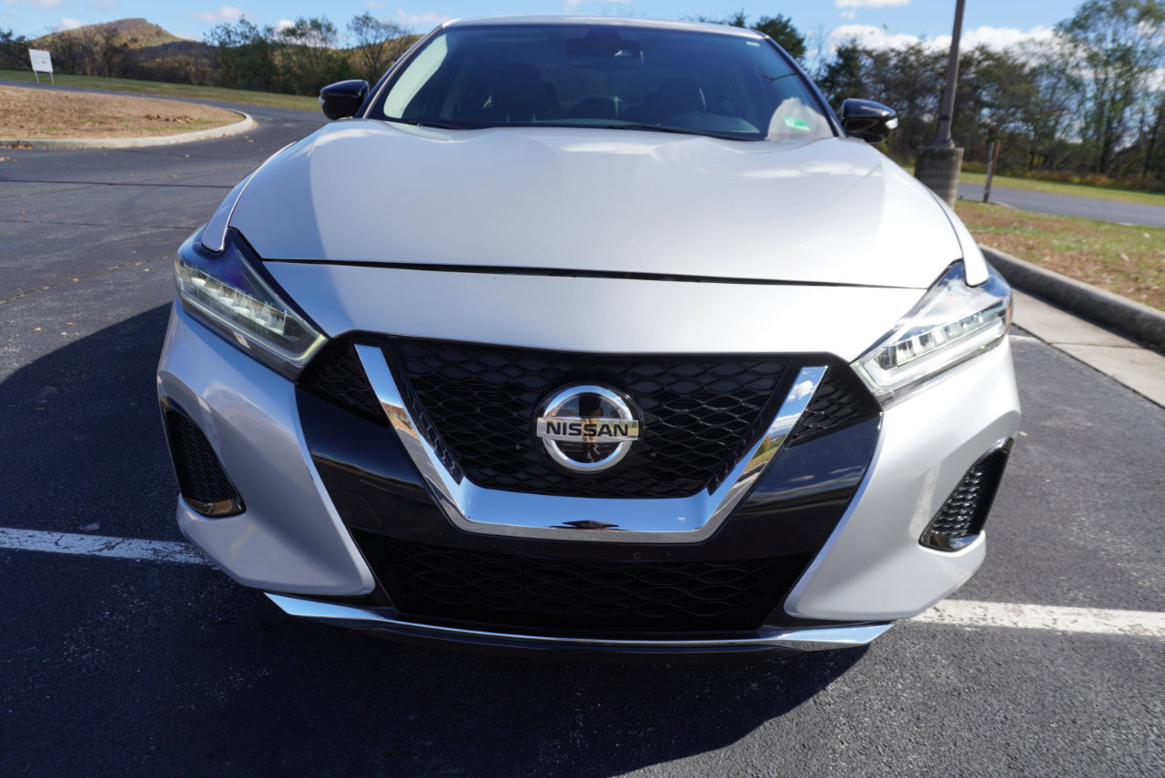 Used 2022 Nissan Maxima SV w/ Floor Mat Group image 2