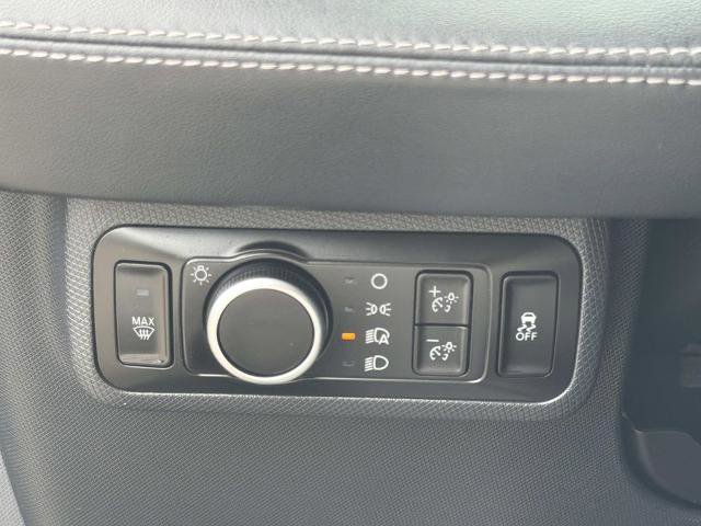 Certified 2025 Ford Mustang Mach-E Select image 17