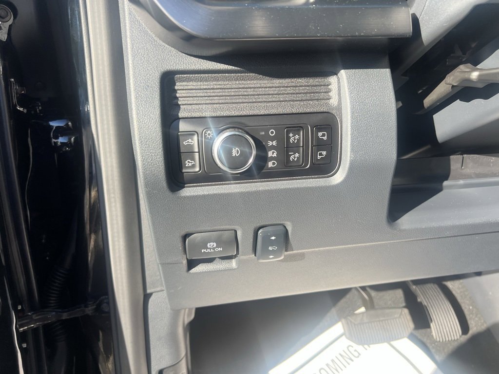 New 2026 Ford F350 Lariat image 25