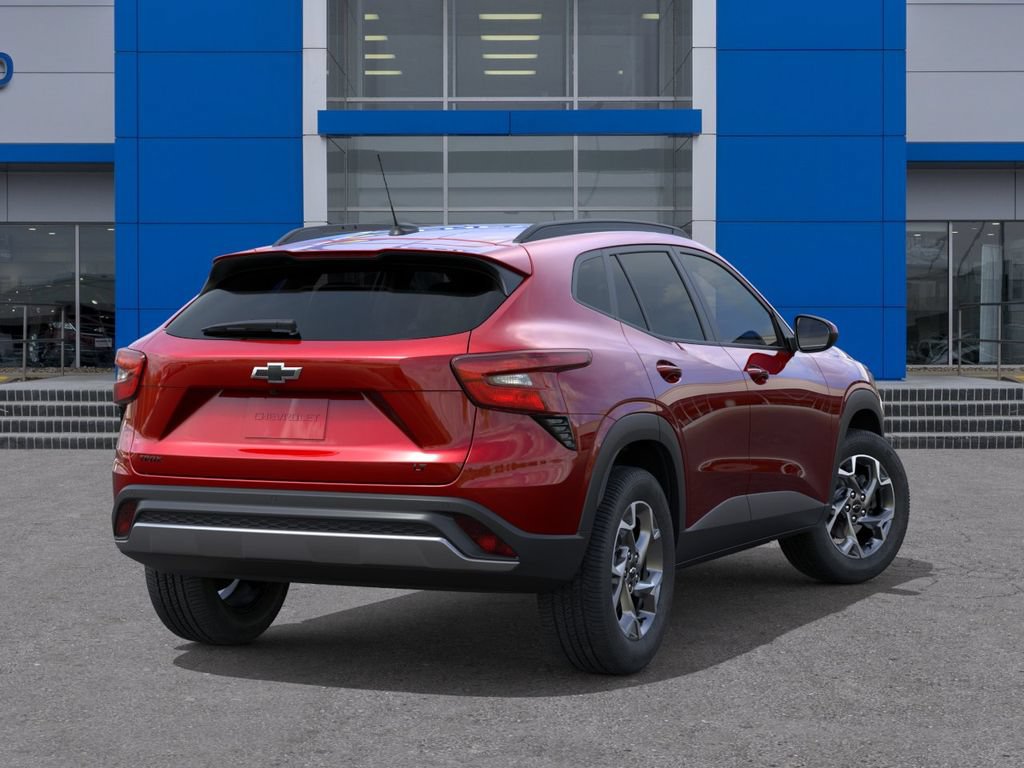 New 2026 Chevrolet Trax LT w/ Driver Confidence Package FWD image 4