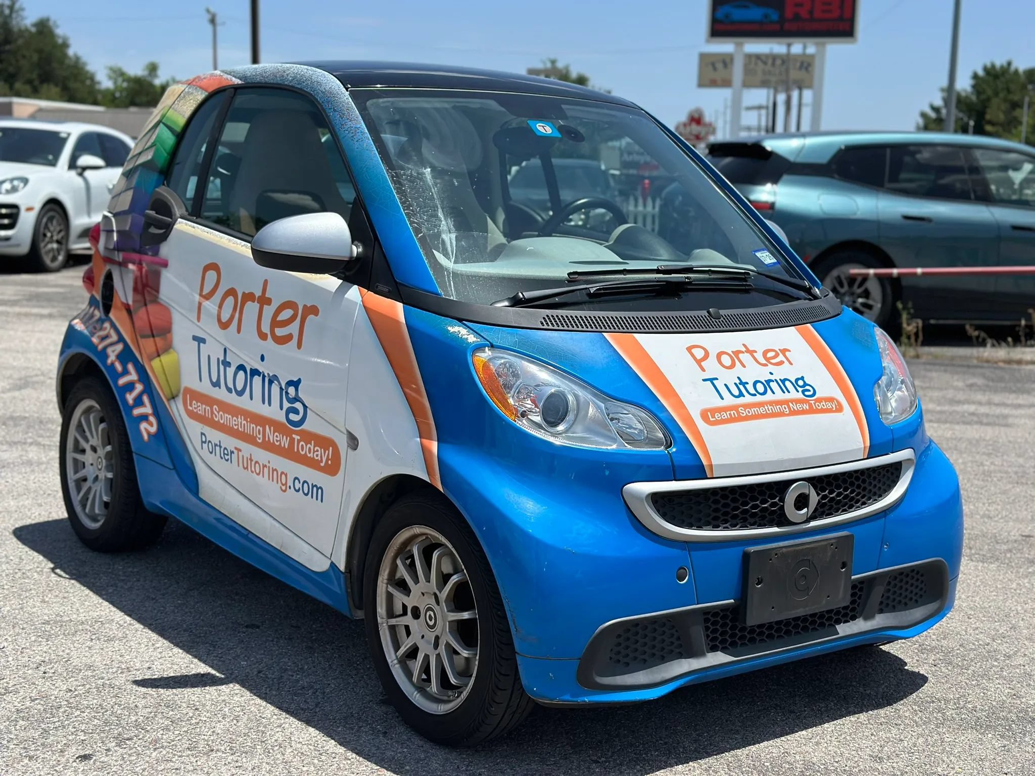 Used 2013 smart fortwo pure RWD image 4