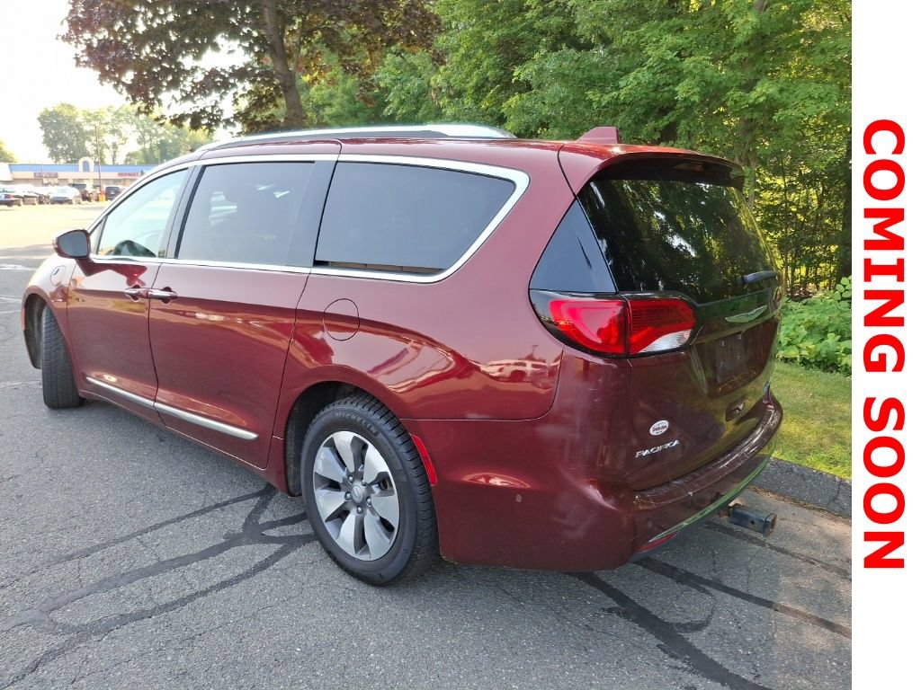 Used 2017 Chrysler Pacifica Platinum FWD image 8