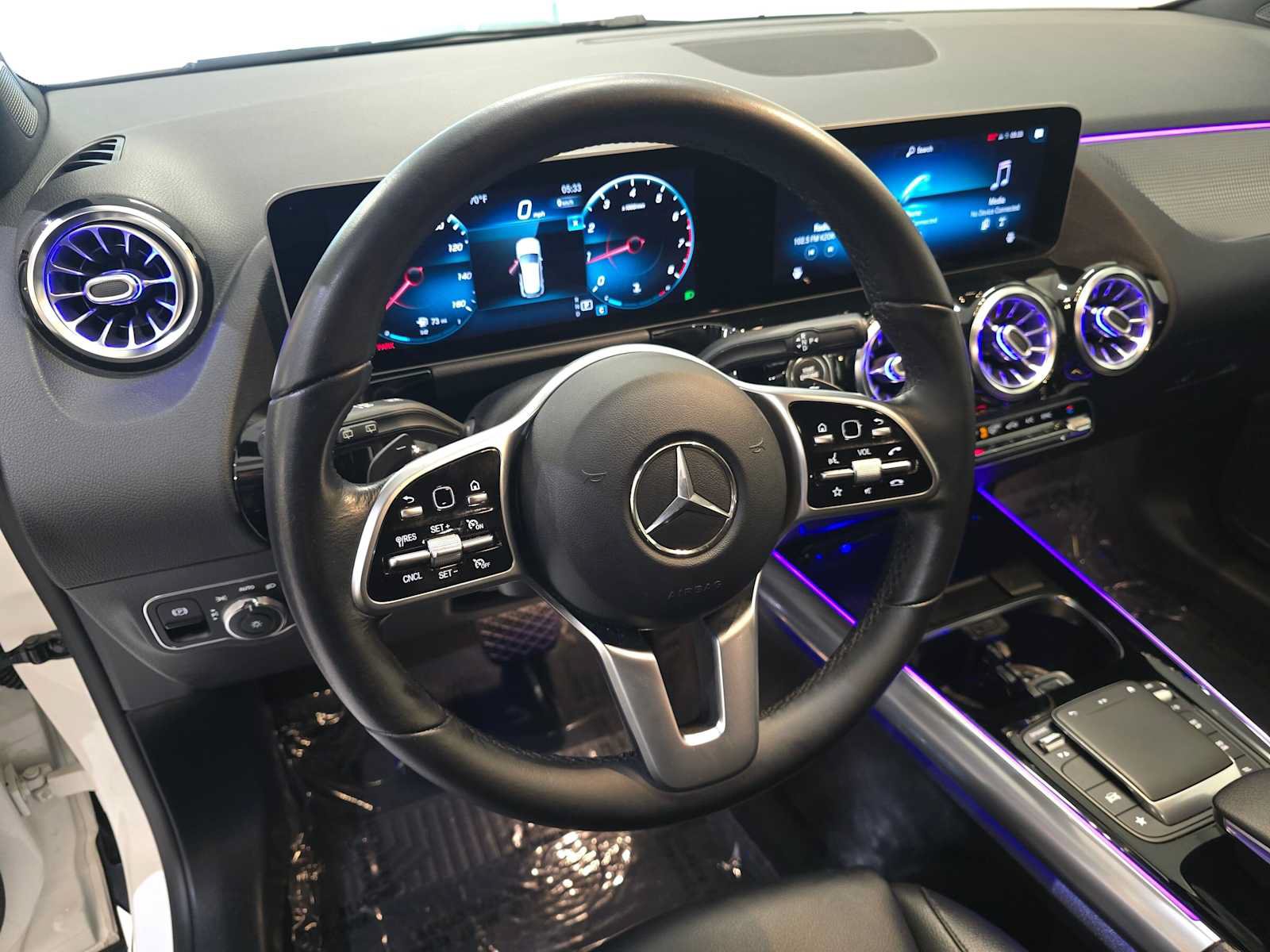Used 2021 Mercedes-Benz GLA 250 4MATIC image 2