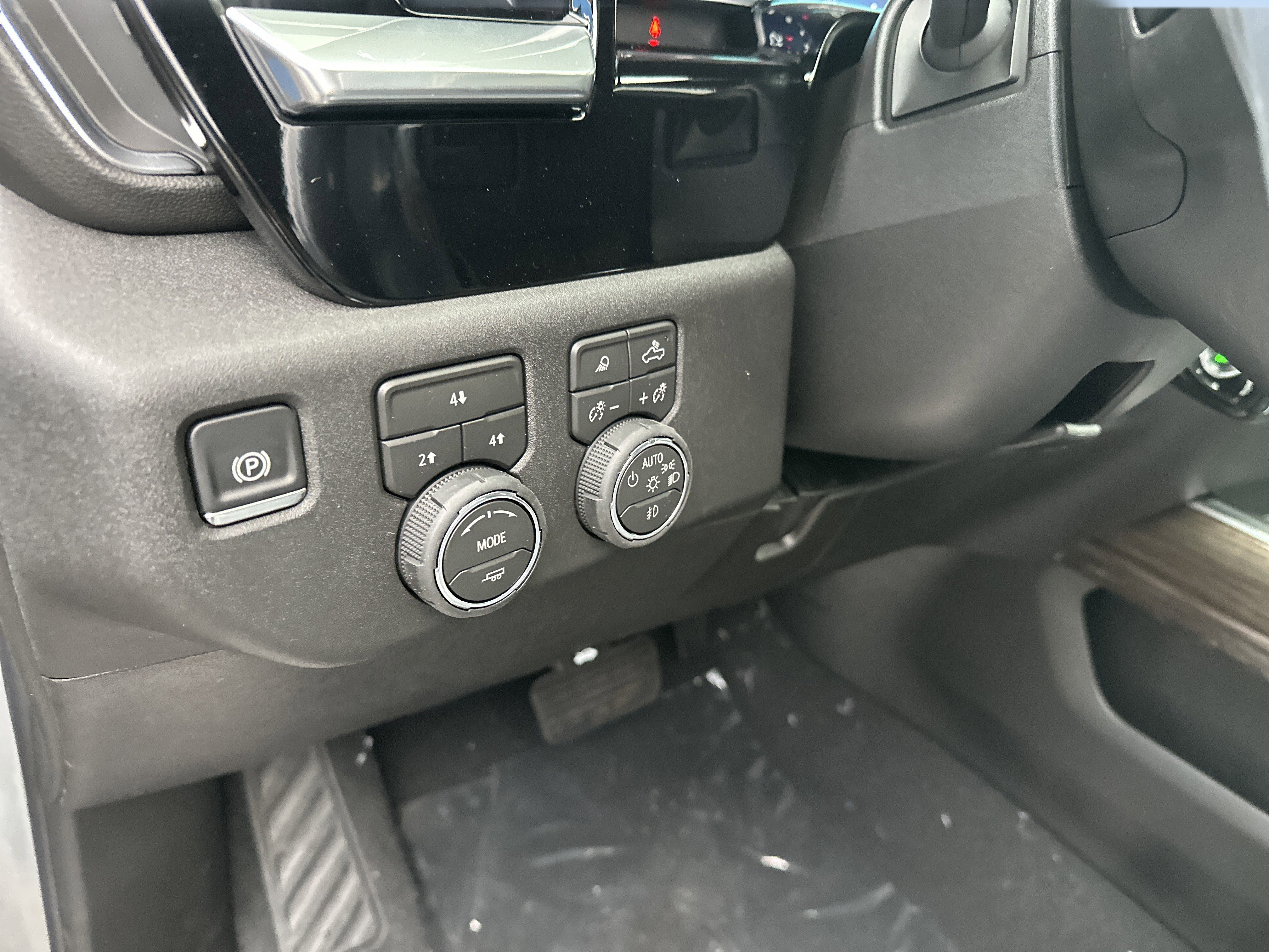 New 2026 Chevrolet Silverado 2500 LT w/ Trail Boss Package image 12