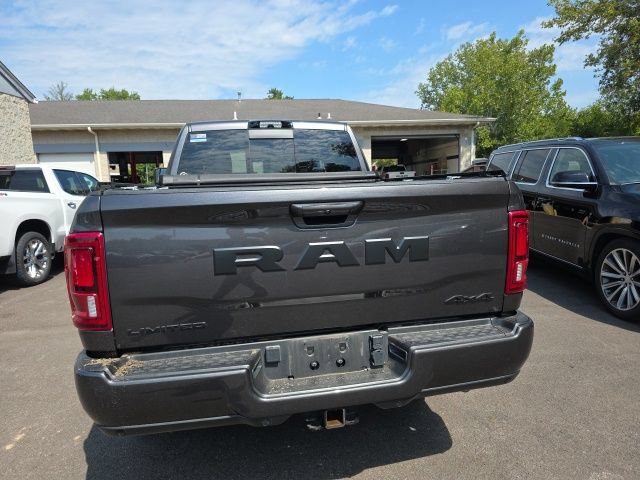 Used 2025 RAM 2500 Limited AWD/4WD image 13
