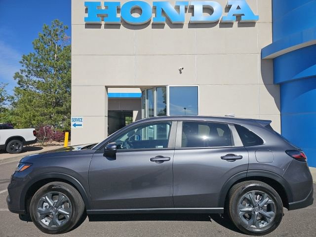 Used 2026 Honda HR-V LX image 2