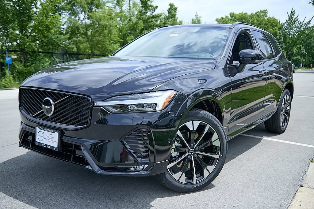 New 2026 Volvo XC60 B5 Plus w/ Climate Package AWD/4WD image 2