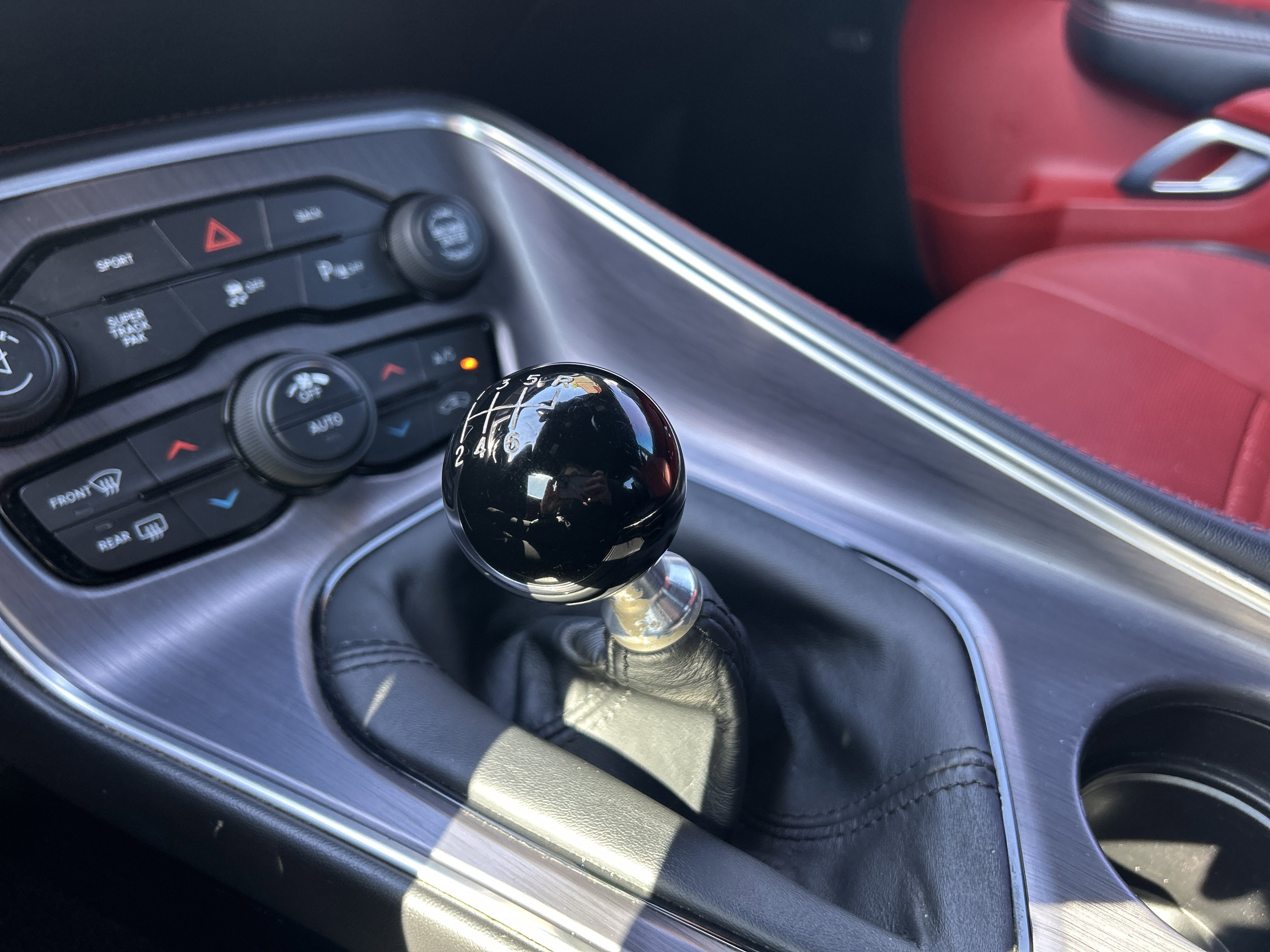 Used 2016 Dodge Challenger R/T Plus RWD image 33