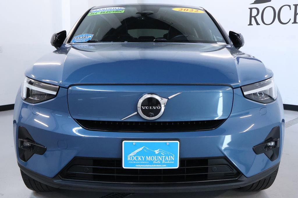 Used 2022 Volvo C40 P8 Recharge Ultimate image 2
