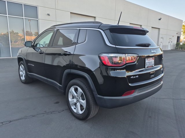 Used 2018 Jeep Compass Latitude AWD/4WD image 8