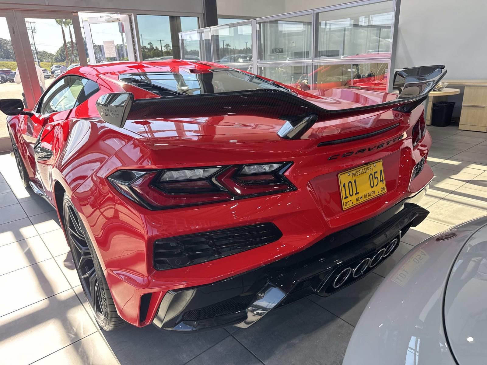 Used 2025 Chevrolet Corvette Z06 RWD image 5