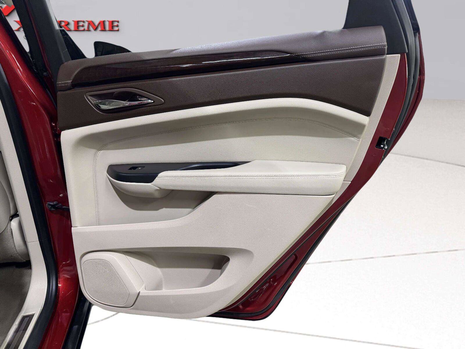Used 2013 Cadillac SRX Performance FWD image 34