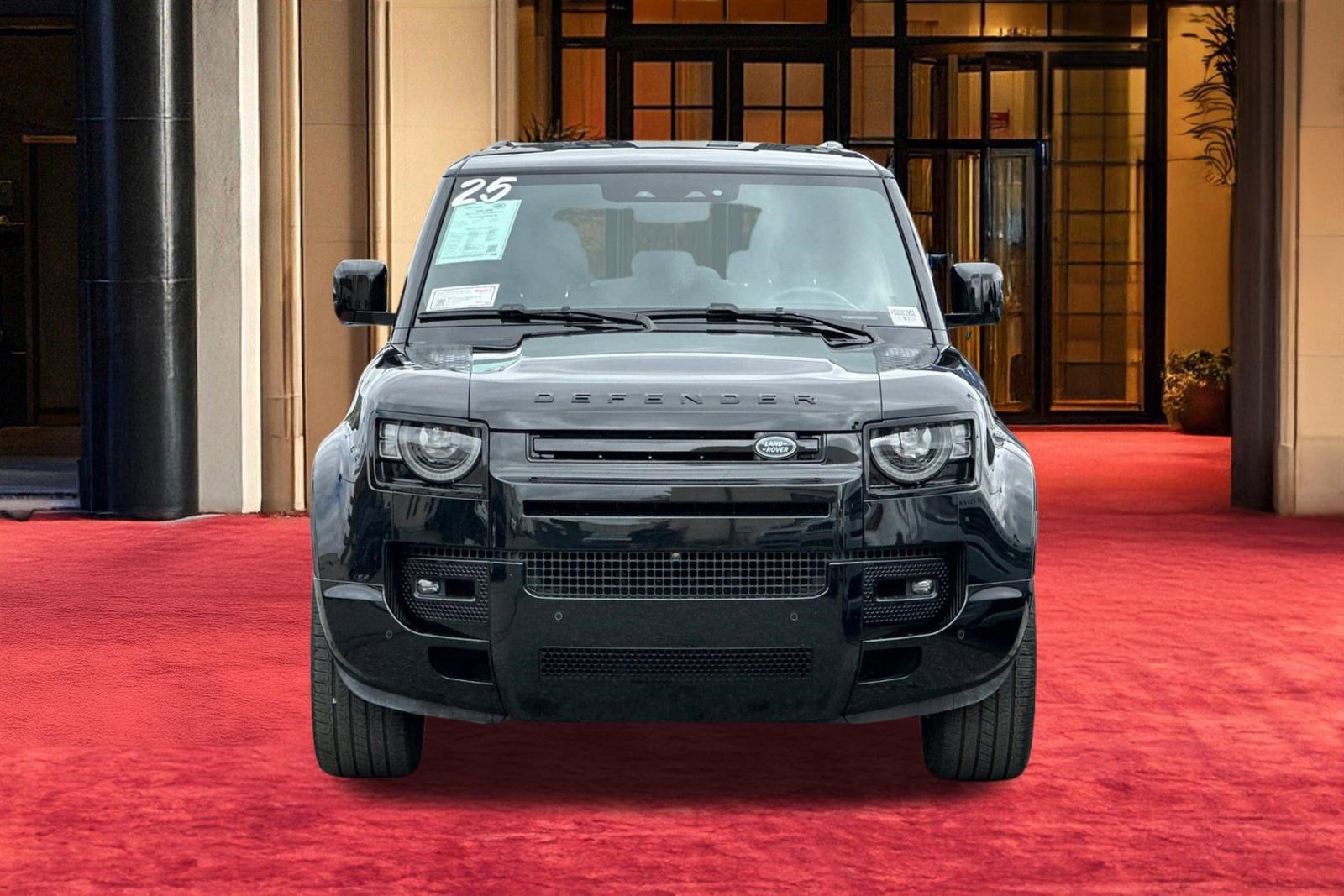Certified 2025 Land Rover Defender 130 X-Dynamic SE AWD/4WD image 6