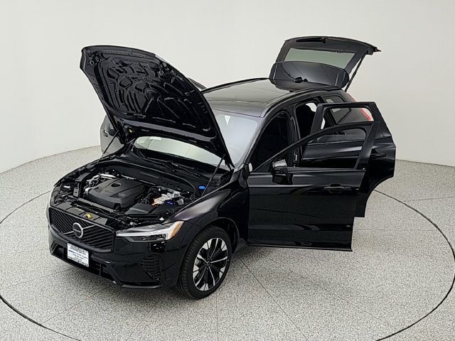 New 2026 Volvo XC60 T8 Plus w/ Climate Package AWD/4WD image 49