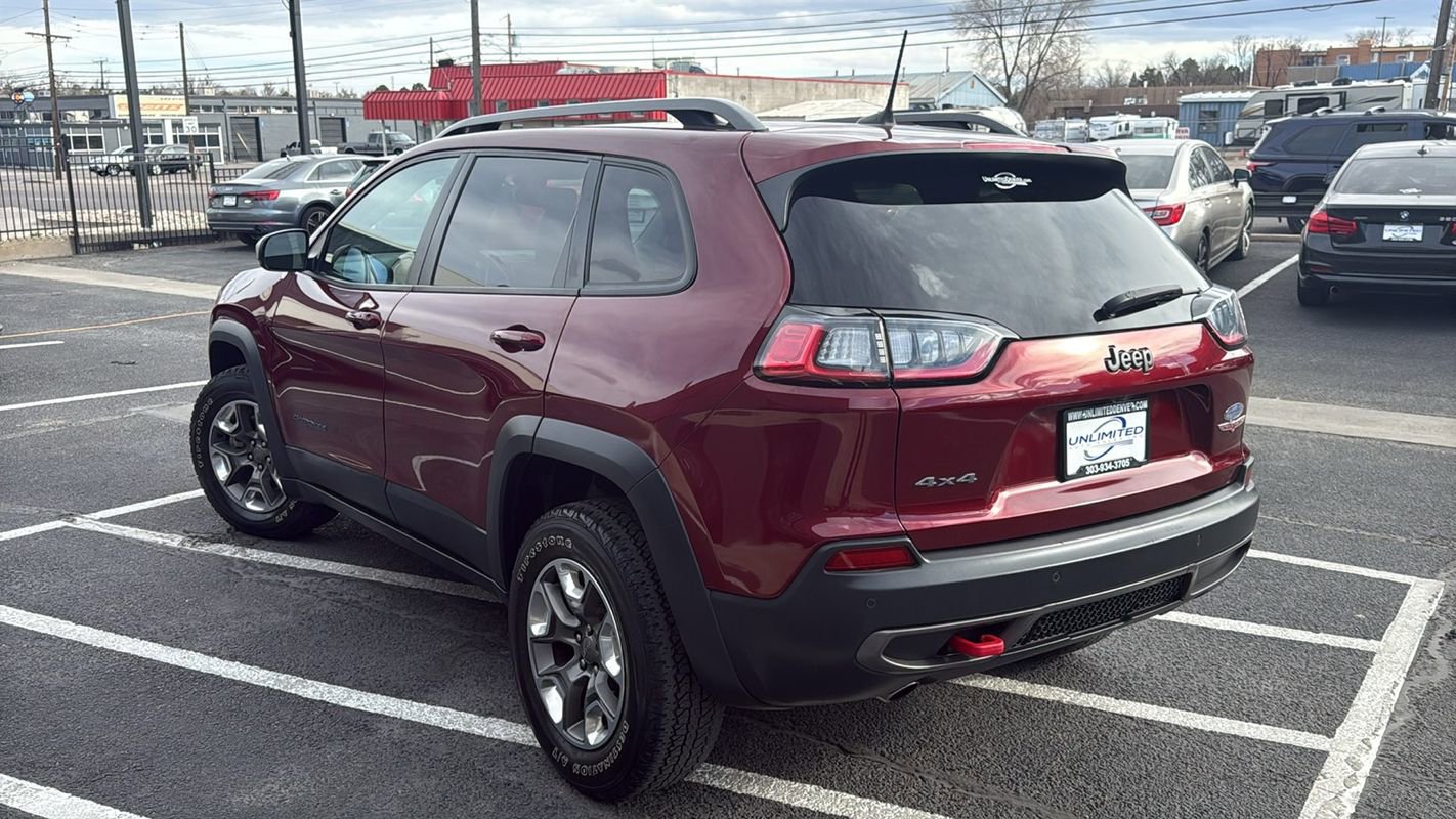 Used 2019 Jeep Cherokee Trailhawk w/ Cold Weather Group image 5