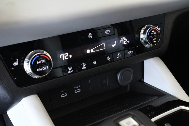 New 2026 Mitsubishi Outlander SE AWD/4WD image 34