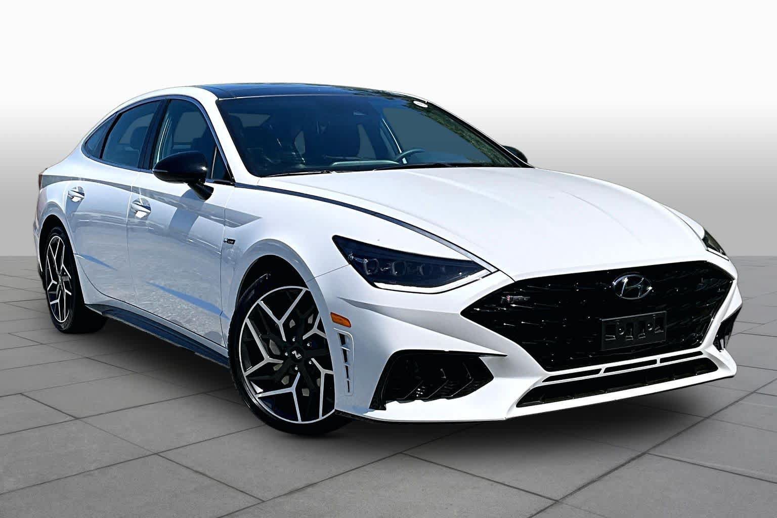 Used 2023 Hyundai Sonata N Line w/ Preferred Accessory Package FWD image 3