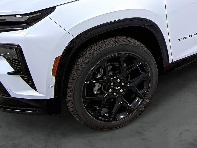 New 2026 Chevrolet Traverse RS w/ LPO, Floor Liner Package image 7