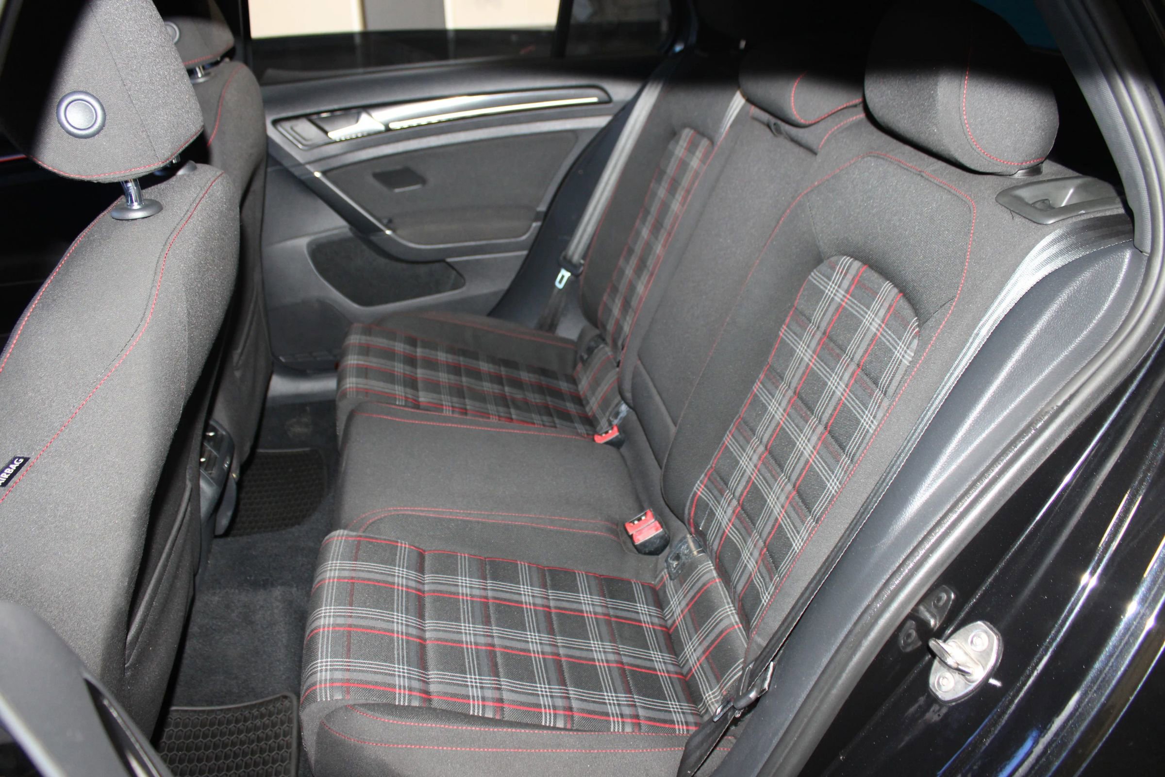 Used 2017 Volkswagen GTI S image 22