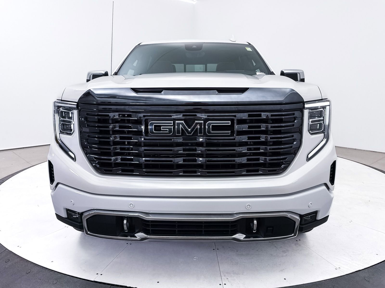 Used 2023 GMC Sierra 1500 Denali Ultimate AWD/4WD image 15