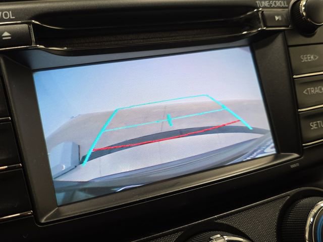 Used 2016 Toyota RAV4 LE FWD image 23