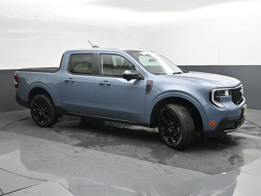 New 2026 Ford Maverick Lariat w/ Black Appearance Package image 8