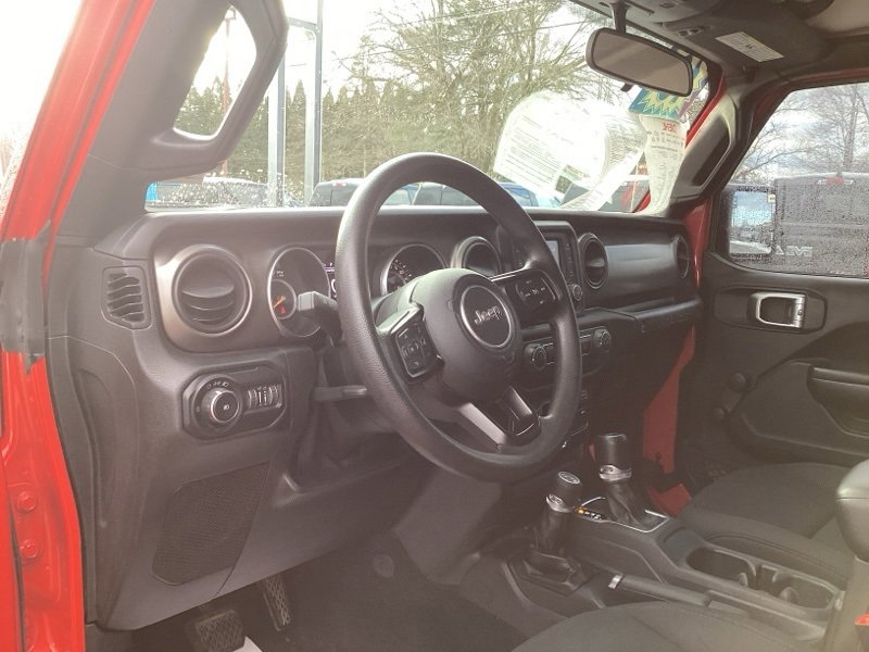 Used 2018 Jeep Wrangler Unlimited Sport image 22