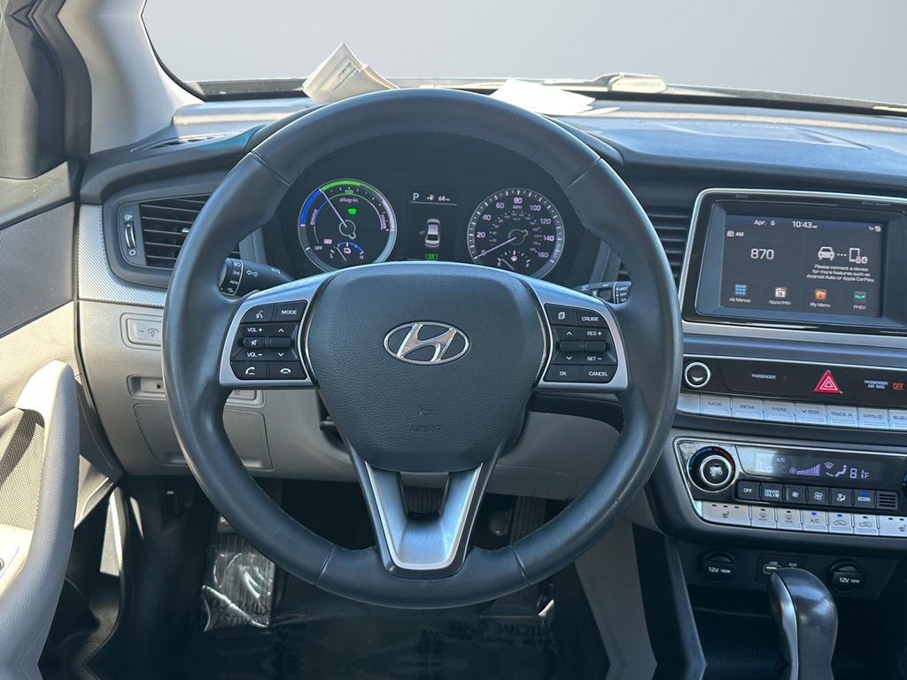 Used 2019 Hyundai Sonata Plug-In Hybrid image 12