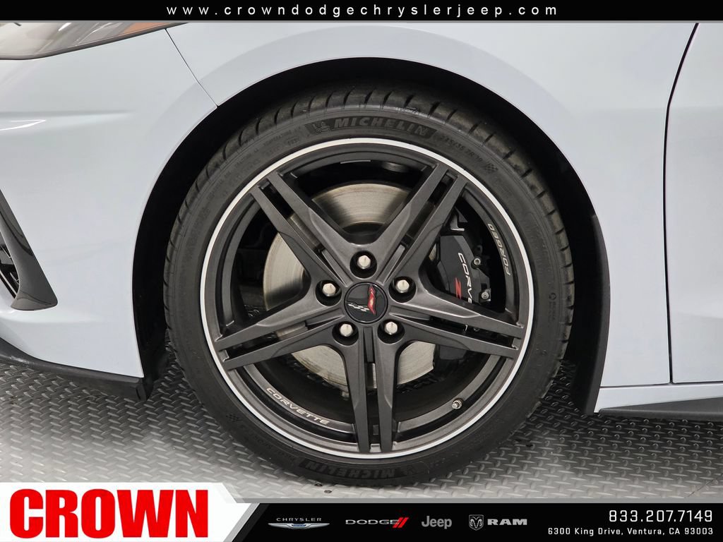 Used 2024 Chevrolet Corvette Stingray Premium Conv w/ Z51 Performance Package RWD image 14
