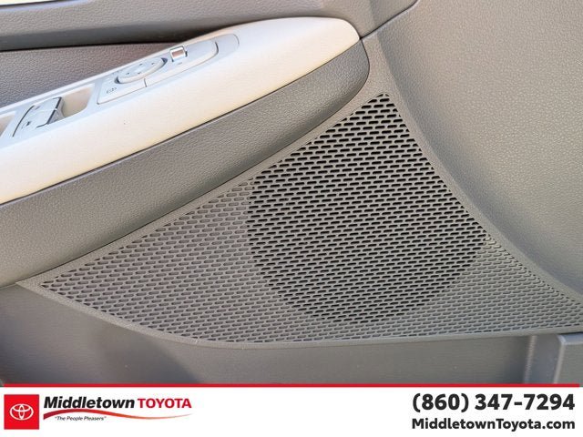 Used 2025 Hyundai Sonata SE FWD image 13