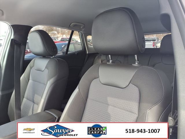 Used 2025 Chevrolet Trax LT w/ LT Convenience Package image 15
