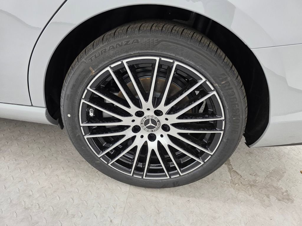 New 2026 Mercedes-Benz C 300 4MATIC Sedan image 14