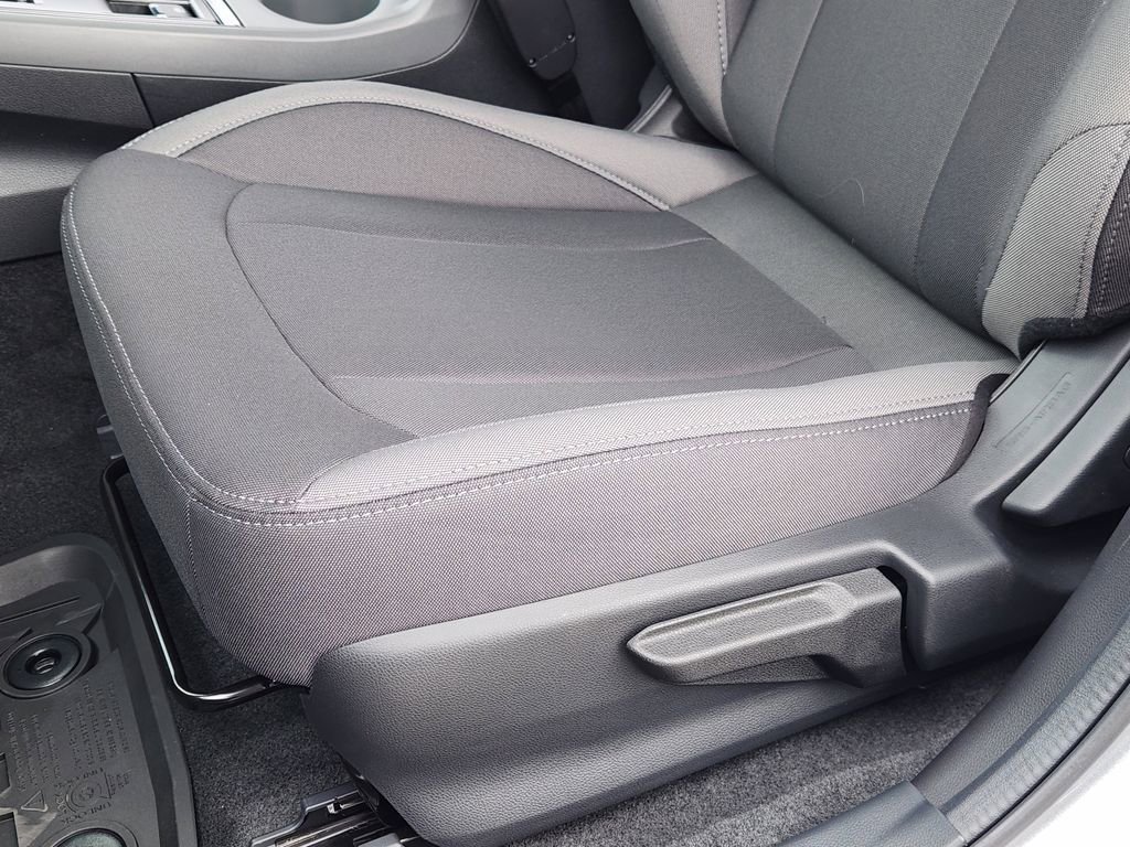 New 2026 Subaru Crosstrek 2.0i Premium image 18