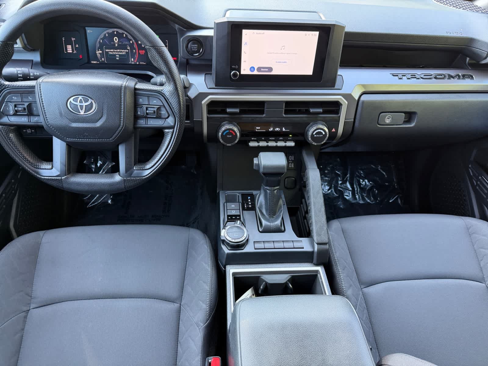 Used 2025 Toyota Tacoma SR5 AWD/4WD image 5