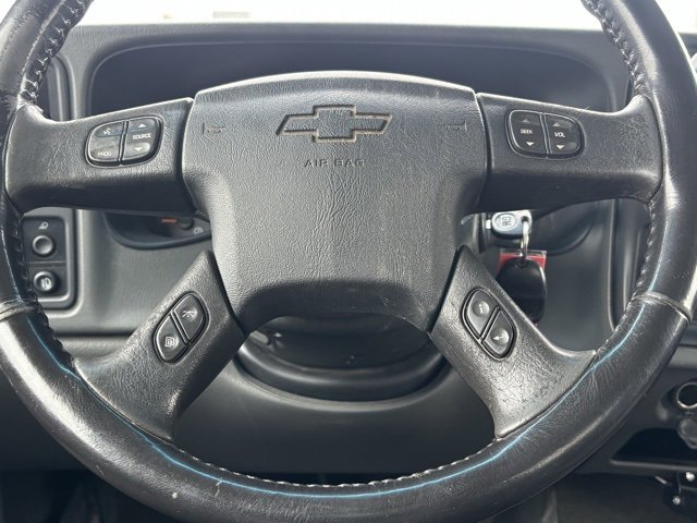 Used 2006 Chevrolet Silverado 2500 LT w/ Snow Plow Prep Package image 16