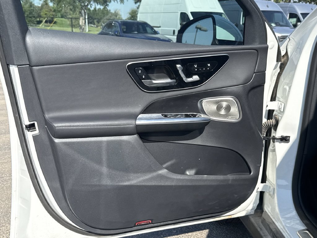 New 2026 Mercedes-Benz GLC 300 image 15