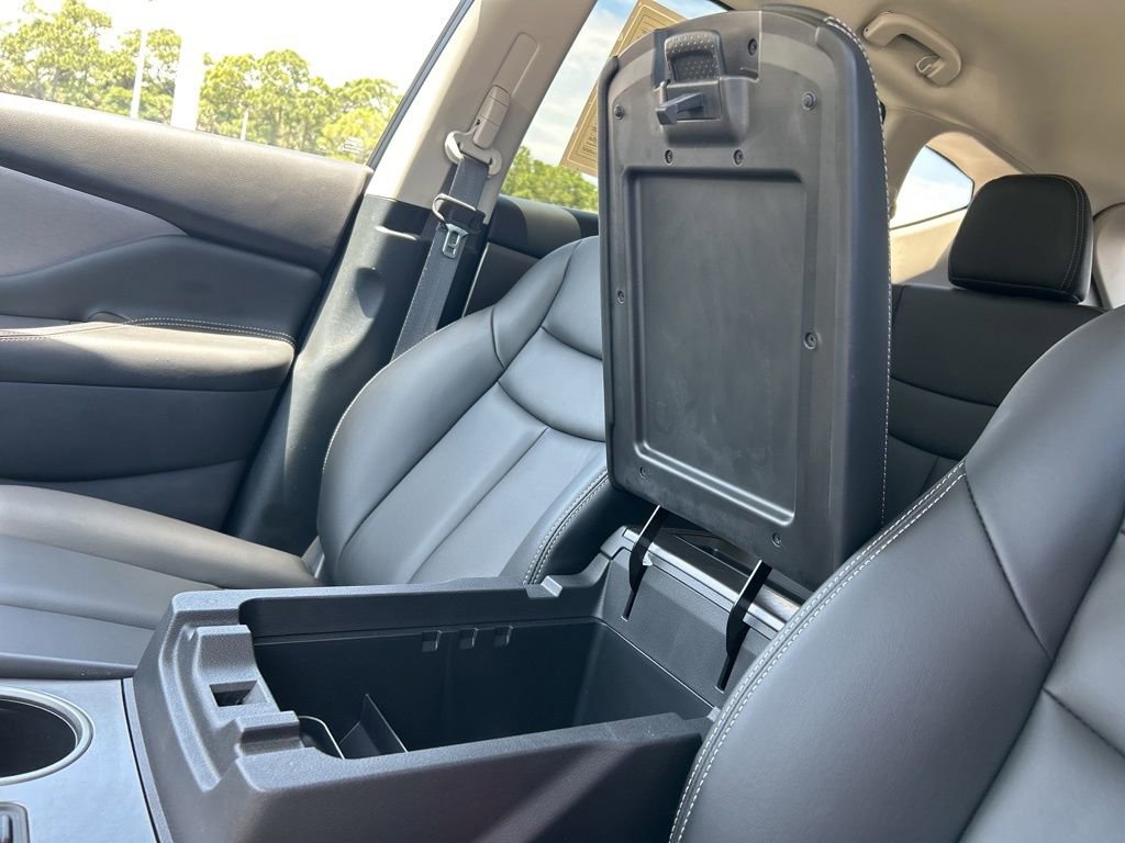 Certified 2024 Nissan Murano SV FWD image 40
