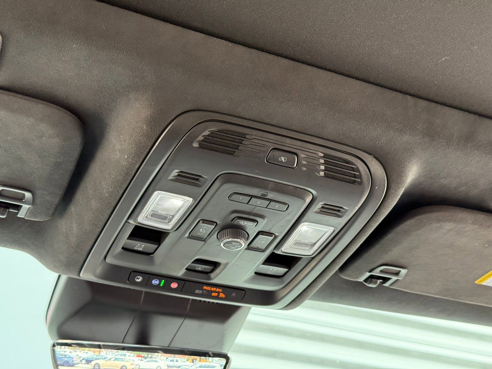 Used 2022 Cadillac Escalade ESV Sport Platinum image 29