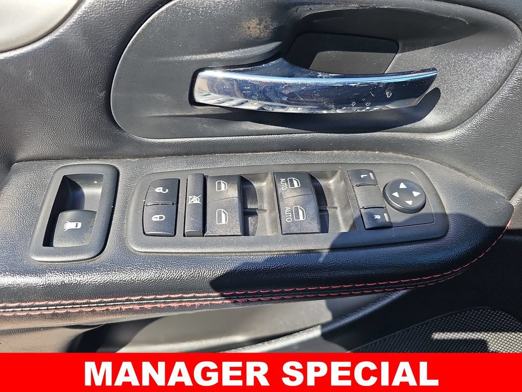 Used 2019 Dodge Grand Caravan GT FWD image 28