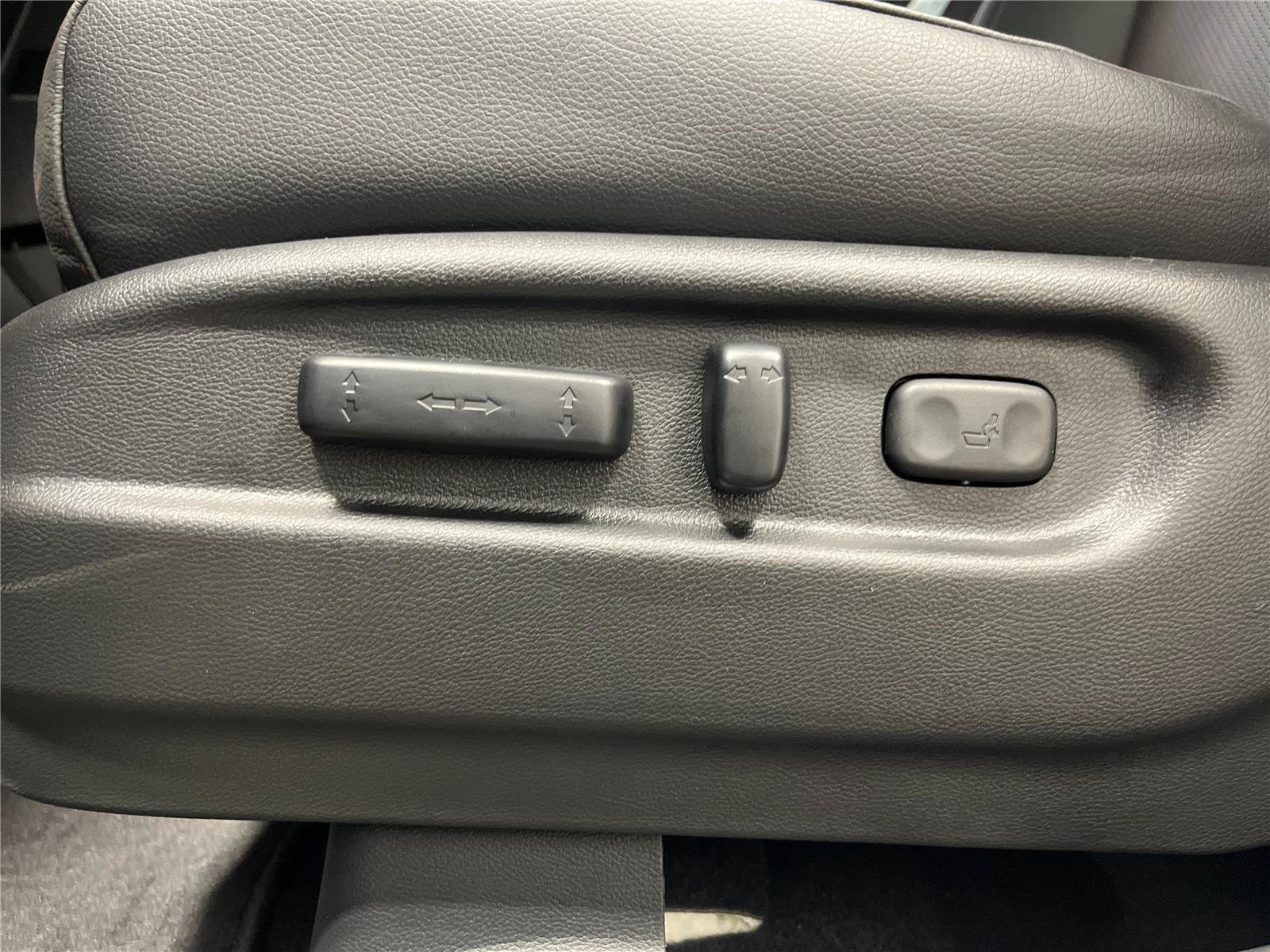 New 2026 Honda Ridgeline Black Edition image 15