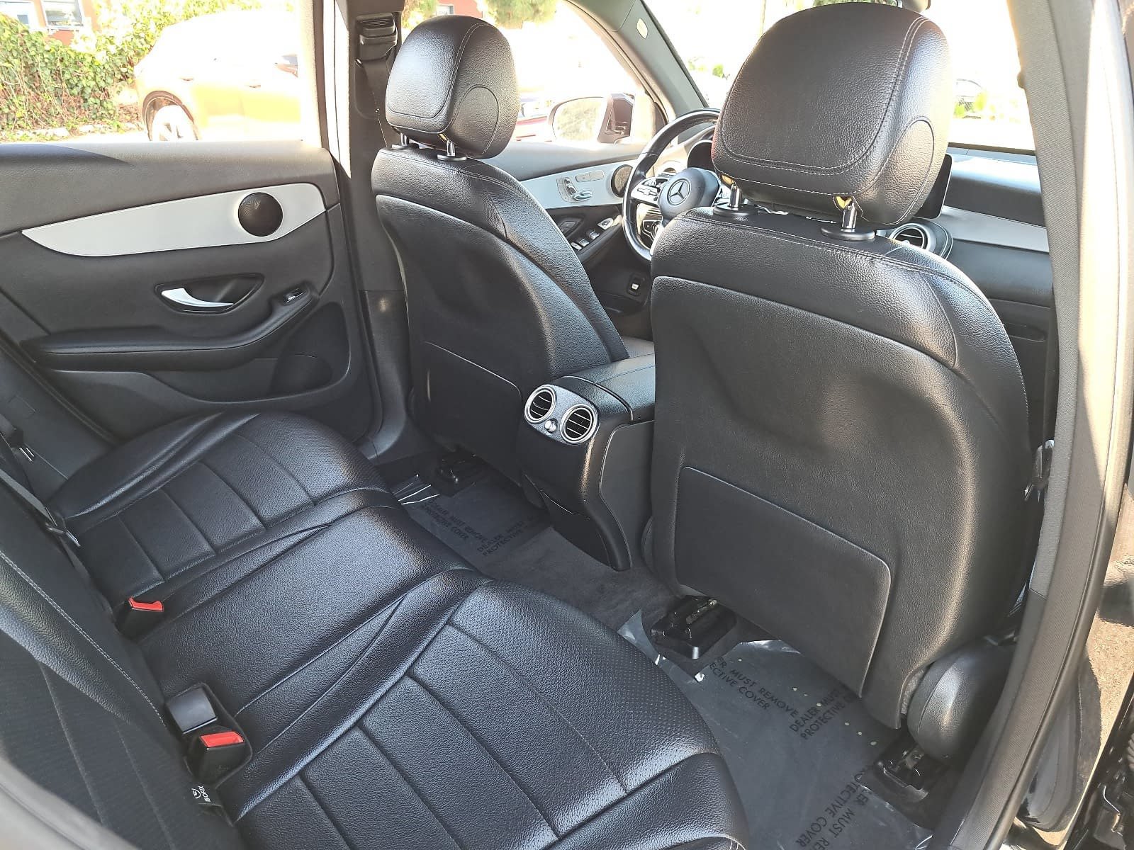 Used 2021 Mercedes-Benz GLC 300 image 11