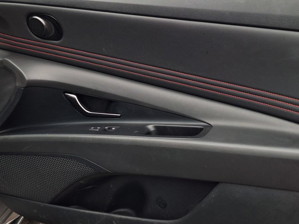 Certified 2023 Hyundai Elantra N Line FWD image 29