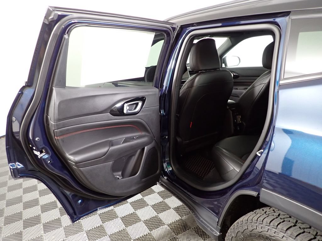 New 2026 Jeep Compass Trailhawk AWD/4WD image 33