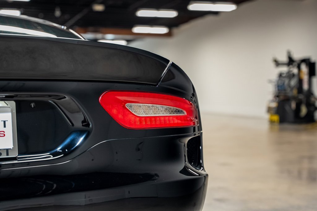 Used 2013 SRT Viper GTS w/ GTS Laguna Interior Pkg image 15