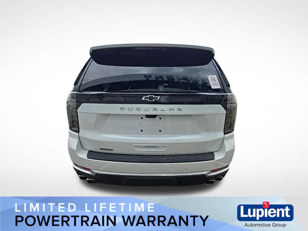 Used 2025 Chevrolet Suburban High Country w/ Sun And Tow Package image 4