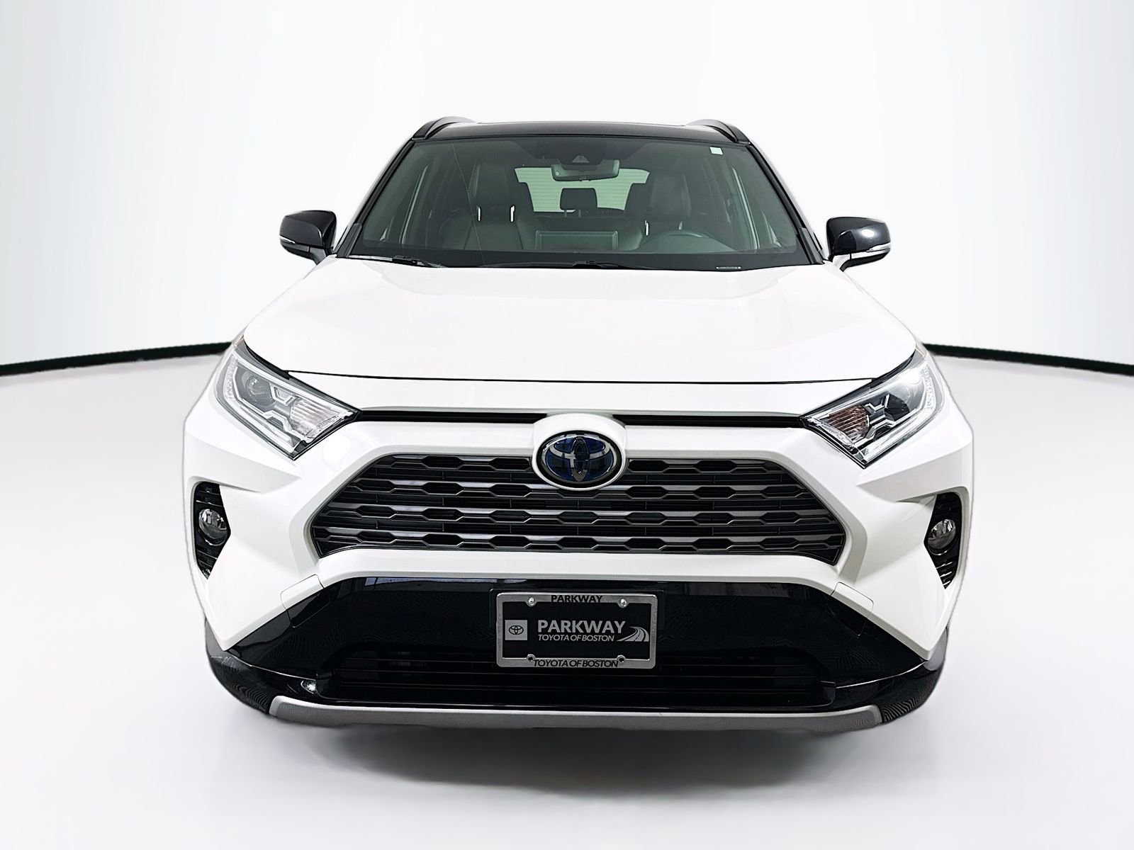 Certified 2020 Toyota RAV4 XSE w/ All Weather Liner Package AWD/4WD image 2