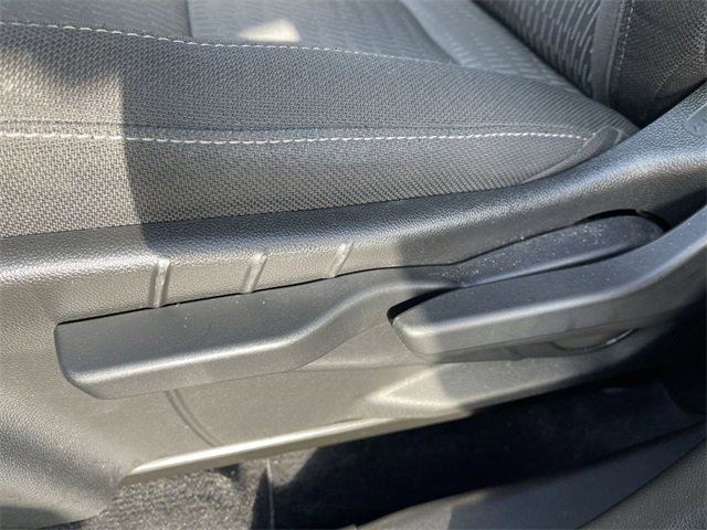 Used 2025 Chevrolet Equinox LT image 12